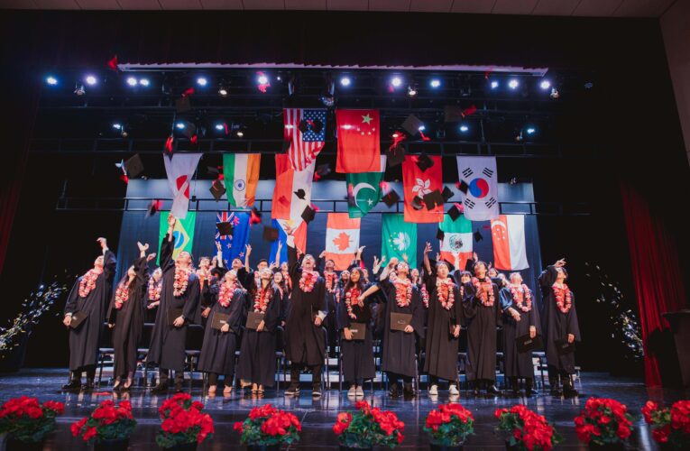 Top Undergraduate Scholarships for International Students in 2025/2026